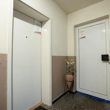 Sr24 - Stilvolle 1 Mit Terrasse In * Duisburg