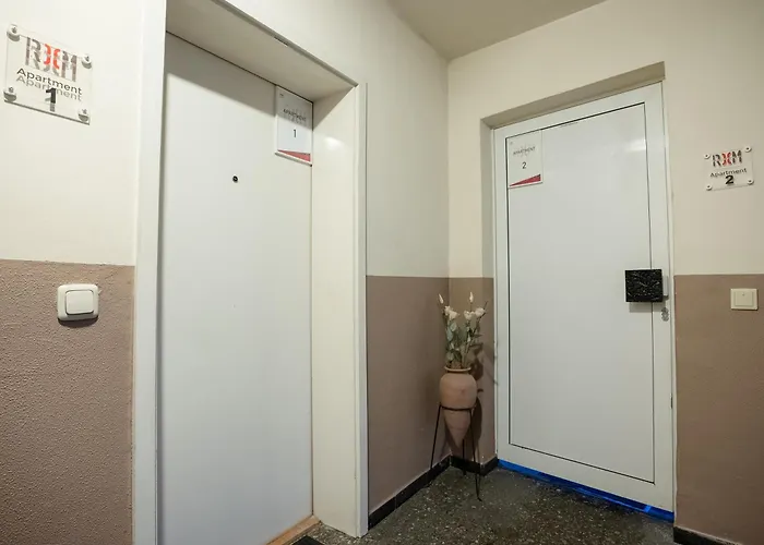 Sr24 - Stilvolle 1 Mit Terrasse In * Duisburg